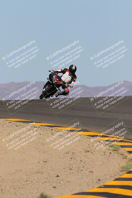 media/Oct-09-2022-SoCal Trackdays (Sun) [[95640aeeb6]]/Turns 9 and 10 (1050am)/